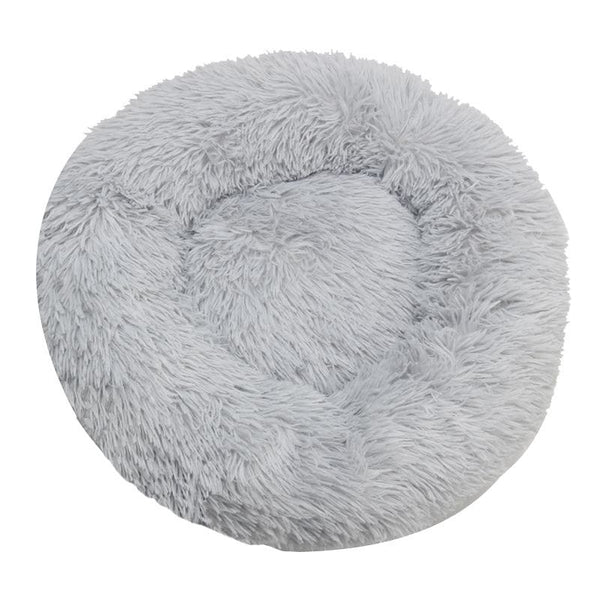 Panier Donut moelleux pour chien couleur gris clair.