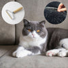 Brosse anti poils de chat pour canapé avec illustration des poils accumulés - Toutou Love