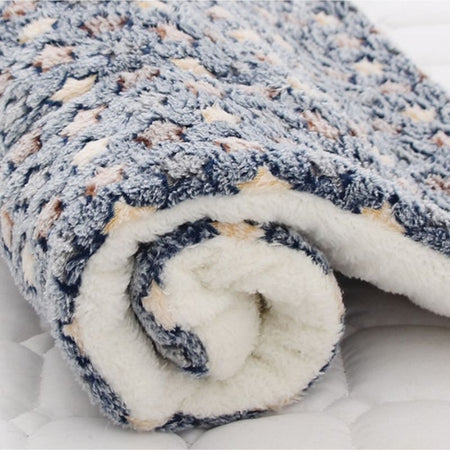 Couverture Apaisante Pour Chat bleue à motifs multicolores, idéale pour apaiser les chats stressés - Toutou Love