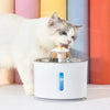 Chat en train de boire à une fontaine pour chat design fleur colorée - Toutou Love